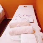 La imagen 5 de la Empresa MASAJES CLEOPATRA Salud y Medicina en Madrid M