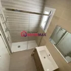 La imagen 19 de la Empresa MOUSIEUR-REFORMAX S.L. Inmobiliaria y Reformas en Madrid M