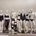 La imagen 1 de la Empresa MRÔLO MANEQUINS E EQUIPAMENTO COMERCIAL Servicios Profesionales y de Negocios en Madrid M
