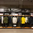 La imagen 8 de la Empresa NIKE STORE BARCELONA - LA MAQUINISTA Zapaterías en Barcelona B