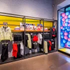 La imagen 6 de la Empresa NIKE STORE SERRANO Zapaterías en Madrid M