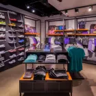 La imagen 12 de la Empresa NIKE STORE SERRANO Zapaterías en Madrid M