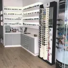 La imagen 9 de la Empresa ÓPTICA FEMENIA Salud y Medicina en Palma IB