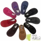 La imagen 48 de la Empresa PEQUEÑA HUELLA Zapaterías en Madrid M