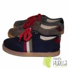 La imagen 50 de la Empresa PEQUEÑA HUELLA Zapaterías en Madrid M