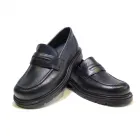 La imagen 76 de la Empresa PEQUEÑA HUELLA Zapaterías en Madrid M