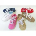 La imagen 103 de la Empresa PEQUEÑA HUELLA Zapaterías en Madrid M