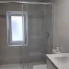 La imagen 3 de la Empresa PINTURA Y LUCIDO DONOSTI Inmobiliaria y Reformas en Donostia SS