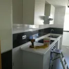 La imagen 5 de la Empresa RECOVAMA S.L. Inmobiliaria y Reformas en Alberche del Caudillo TO