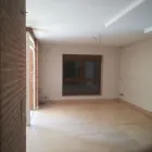 La imagen 23 de la Empresa RECOVAMA S.L. Inmobiliaria y Reformas en Alberche del Caudillo TO