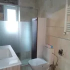 La imagen 8 de la Empresa REFORMAS, REPARACIONES Y TOLDOS Inmobiliaria y Reformas en Madrid M