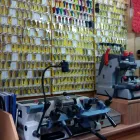 La imagen 5 de la Empresa REPARACIÓN DE CALZADO EL CARMEN, ZAPATERO HORTALEZA Zapaterías en Madrid M