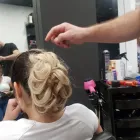 La imagen 12 de la Empresa SALÓN LOUNGE ESTILISTES Salud y Medicina en Barcelona B