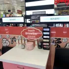 La imagen 7 de la Empresa SEPHORA LA VAGUADA Productos y Servicios de Cuidado Personal en Madrid M