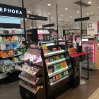 La imagen 2 de la Empresa SEPHORA PLAZA DE CATALUÑA Productos y Servicios de Cuidado Personal en Barcelona B