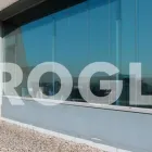 La imagen 2 de la Empresa TORROGLOSA PROFESIONAL Productos y Servicios de Cuidado Personal en Badalona B