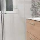 La imagen 20 de la Empresa VICRISBREN Inmobiliaria y Reformas en Madrid M