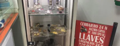 La imagen 4 de la Empresa 2ND KEY CERRAJEROS Y ELECTRICISTAS Servicios Profesionales y de Negocios en Madrid M