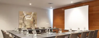 La imagen 6 de la Empresa AC HOTEL BY MARRIOTT BADAJOZ Transportes y Turismo en Badajoz BA