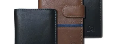 La imagen 12 de la Empresa ALMACÉN DE CURTIDOS CARLOS HERNÁNDEZ Zapaterías en Madrid M