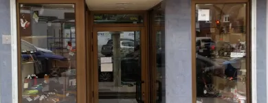 La imagen 13 de la Empresa ALMACÉN DE CURTIDOS CARLOS HERNÁNDEZ Zapaterías en Madrid M