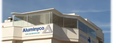 La imagen 8 de la Empresa ALUMINYCO Reformas En General en Málaga MA