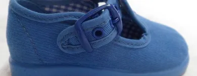 La imagen 14 de la Empresa ANZABAR Zapaterías en Donostia SS