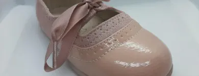 La imagen 20 de la Empresa ANZABAR Zapaterías en Donostia SS