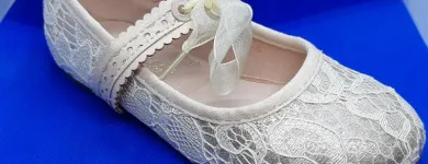 La imagen 23 de la Empresa ANZABAR Zapaterías en Donostia SS