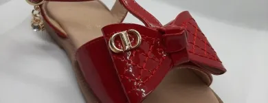 La imagen 28 de la Empresa ANZABAR Zapaterías en Donostia SS