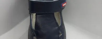 La imagen 30 de la Empresa ANZABAR Zapaterías en Donostia SS