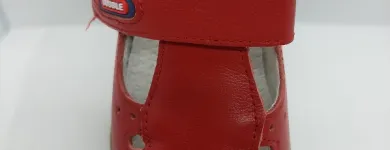 La imagen 31 de la Empresa ANZABAR Zapaterías en Donostia SS