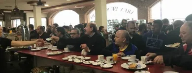 La imagen 35 de la Empresa ÁREA DE SERVICIO LOS CERRILLOS Industrias y Agricultura en Peraleda de la Mata CC