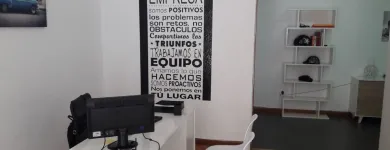 La imagen 2 de la Empresa ARENAS Y ASOCIADOS GESTIÓN INMOBILIARIA Servicios Profesionales y de Negocios en Salamanca SA