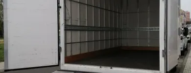 La imagen 1 de la Empresa BADAFURGO ALQUILER DE FURGONETAS Concesionarios y Alquiler de Camiones en Badajoz BA