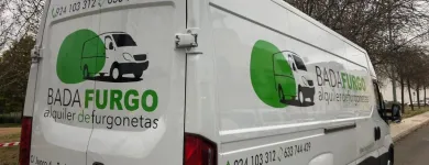 La imagen 20 de la Empresa BADAFURGO ALQUILER DE FURGONETAS Concesionarios y Alquiler de Camiones en Badajoz BA