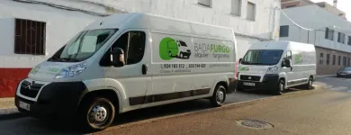 La imagen 34 de la Empresa BADAFURGO ALQUILER DE FURGONETAS Concesionarios y Alquiler de Camiones en Badajoz BA