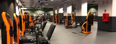 La imagen 3 de la Empresa BASIC-FIT MADRID MARIA TUBAU Gimnasios y Centros Deportivos en Madrid M