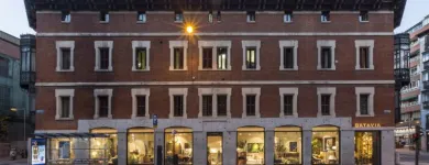 La imagen 7 de la Empresa BATAVIA Tienda De Muebles en Madrid M