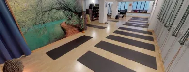 La imagen 13 de la Empresa BEYOGA PILATES & YOGA BARCELONA Yoga en Barcelona B