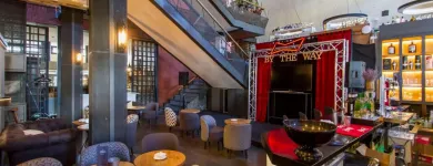 La imagen 3 de la Empresa BY THE WAY Restaurantes en Madrid M