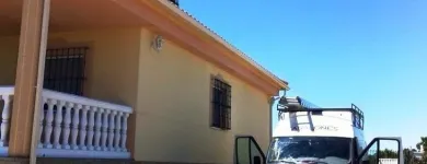 La imagen 6 de la Empresa CANALONES JAVIER Inmobiliaria y Reformas en Badajoz BA