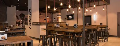 La imagen 2 de la Empresa CARL'S JR Restaurantes Americanos en Madrid M