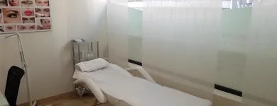 La imagen 14 de la Empresa CENTRO ESTETICA EN MÁLAGA BELLEZA DORA Salud y Medicina en Málaga España