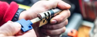 La imagen 26 de la Empresa CERRAJERÍA 24 HORAS VILFER Servicios Profesionales y de Negocios en Barcelona B