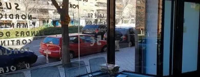 La imagen 2 de la Empresa CICLÓN LAVANDERÍA AUTOSERVICIO Servicios Profesionales y de Negocios en Madrid M