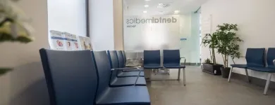 La imagen 3 de la Empresa CLÍNICA DENTAL MEDICS DR. FERRER Salud y Medicina en Madrid M