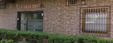 La imagen 5 de la Empresa CLINICA DENTAL PACIOS VELEDA Salud y Medicina en Madrid M