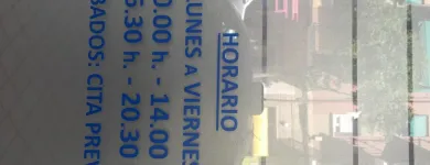 La imagen 1 de la Empresa CLÍNICA DENTAL SANTA POLA Salud y Medicina en Madrid M