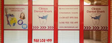 La imagen 3 de la Empresa CLÍNICA DENTAL SHARK Salud y Medicina en Adeje TF